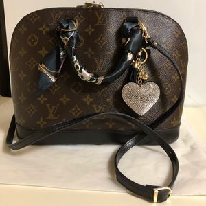 Black strap, 120 cm, faux leather